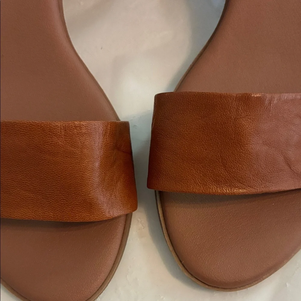 Steve Madden Leather Women's cognac Sandals size 8